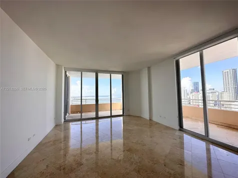 808 Brickell Key Drive Miami FL 33131