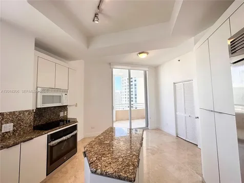 808 Brickell Key Drive Miami FL 33131