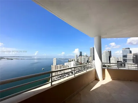808 Brickell Key Drive Miami FL 33131