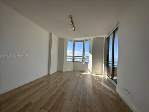 808 Brickell Key Drive Miami FL 33131