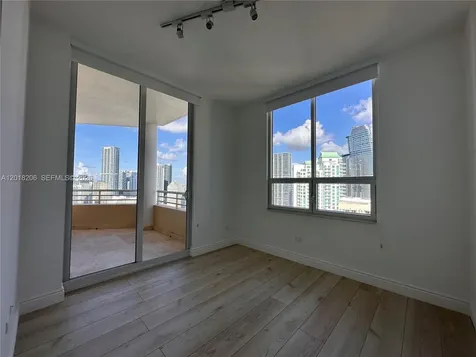 808 Brickell Key Drive Miami FL 33131