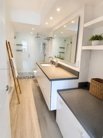 5 Island Avenue Miami Beach FL 33139