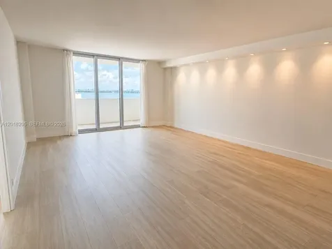 5 Island Avenue Miami Beach FL 33139