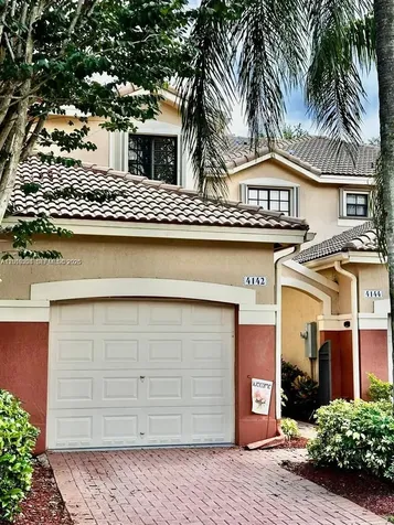4142 Forest Drive Weston FL 33332