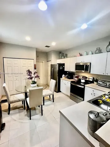 4142 Forest Drive Weston FL 33332