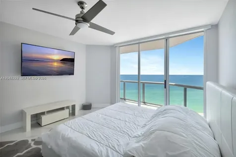 16425 Collins Avenue Sunny Isles Beach FL 33160