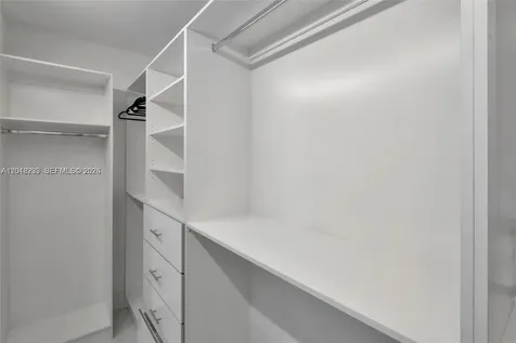 16425 Collins Avenue Sunny Isles Beach FL 33160