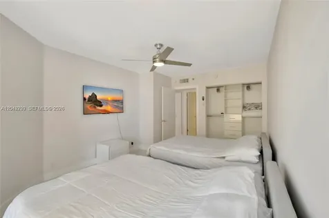 16425 Collins Avenue Sunny Isles Beach FL 33160