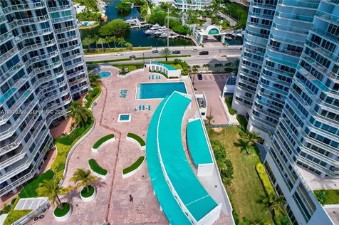 16425 Collins Avenue Sunny Isles Beach FL 33160