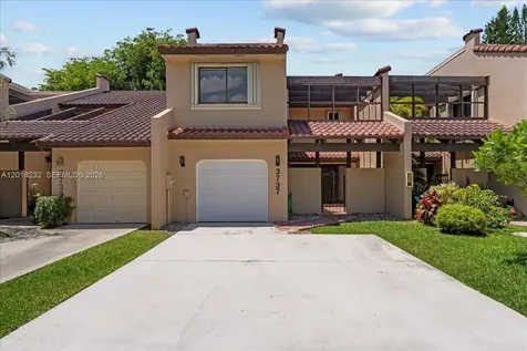 3737 Alcantara Avenue Doral FL 33178
