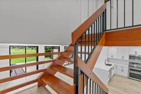 3737 Alcantara Avenue Doral FL 33178