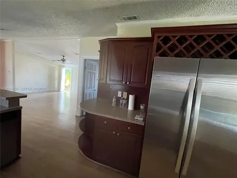 19800 SW 180th Ave Unit 394 Miami FL 33187