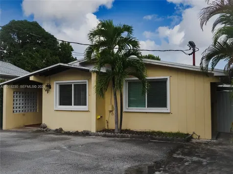 149 NW 17th Place Miami FL 33125