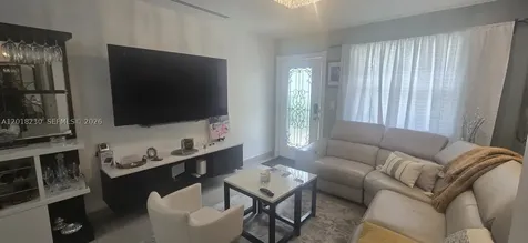 149 NW 17th Place Miami FL 33125