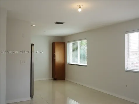 149 NW 17th Place Miami FL 33125
