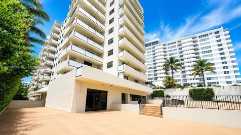 1621 Collins Avenue Miami Beach FL 33139
