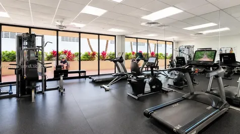 1621 Collins Avenue Miami Beach FL 33139