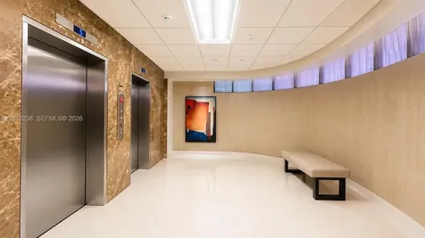 1621 Collins Avenue Miami Beach FL 33139