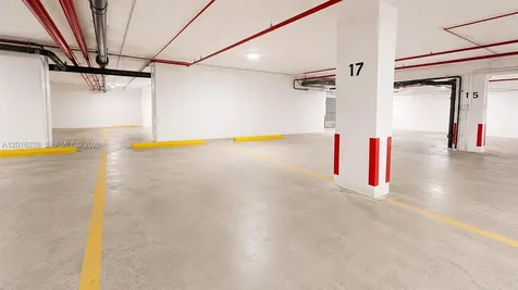 1621 Collins Avenue Miami Beach FL 33139