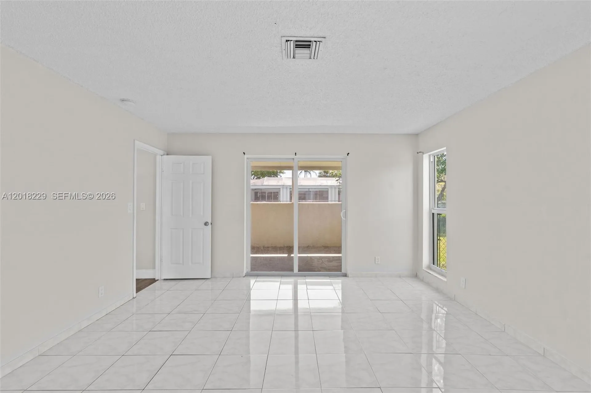 3165 NW 116 Avenue Coral Springs FL 33065