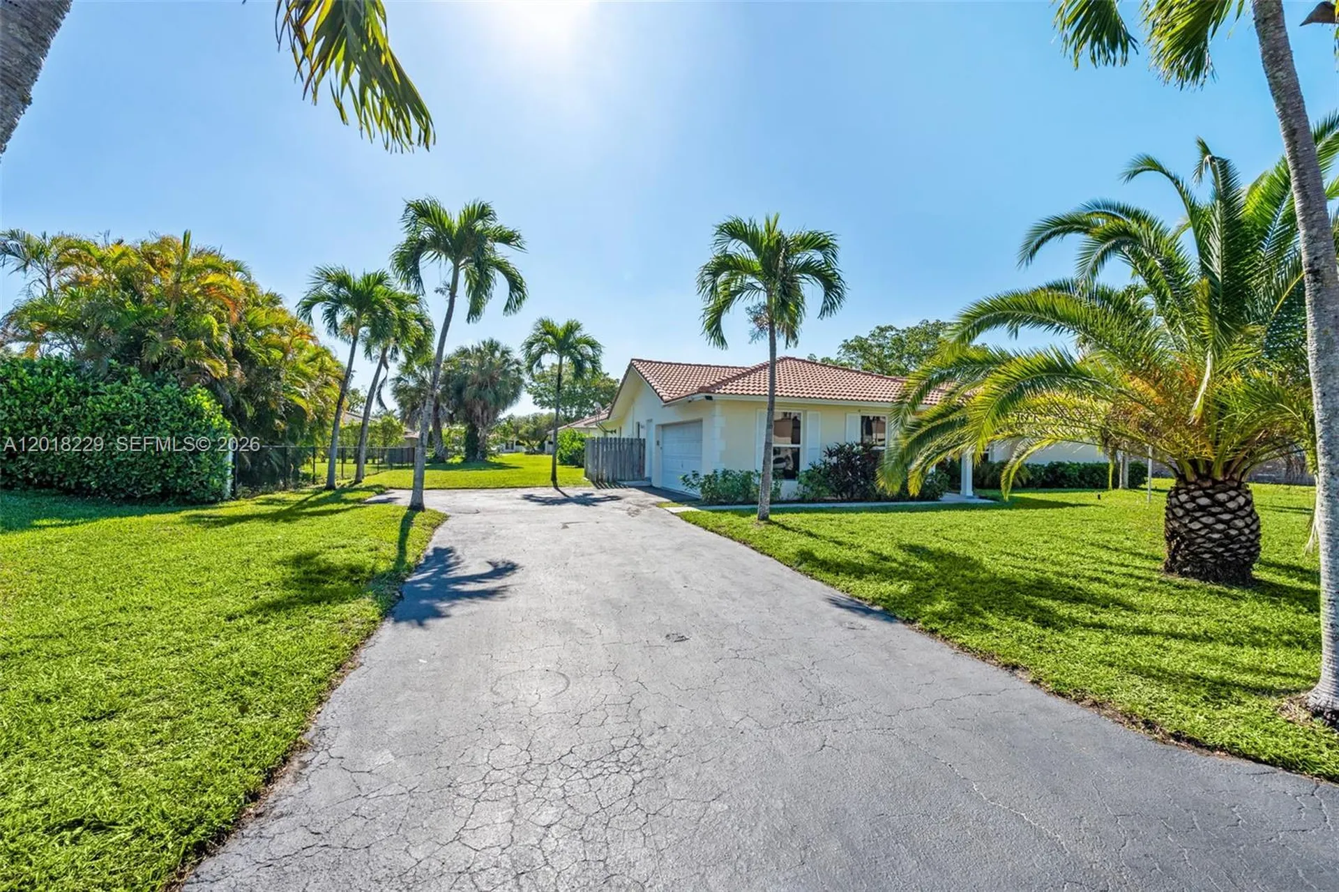 3165 NW 116 Avenue Coral Springs FL 33065