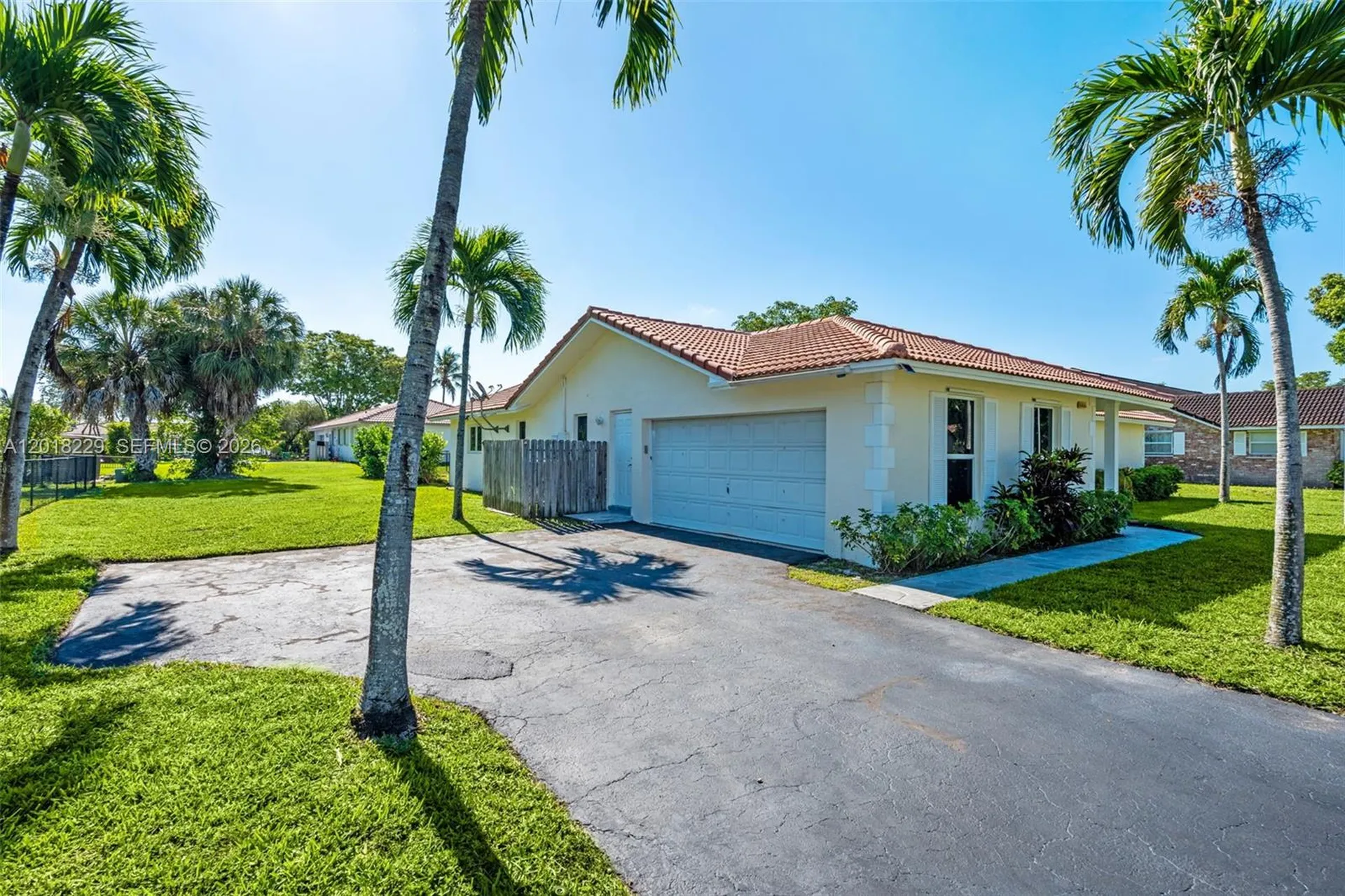 3165 NW 116 Avenue Coral Springs FL 33065