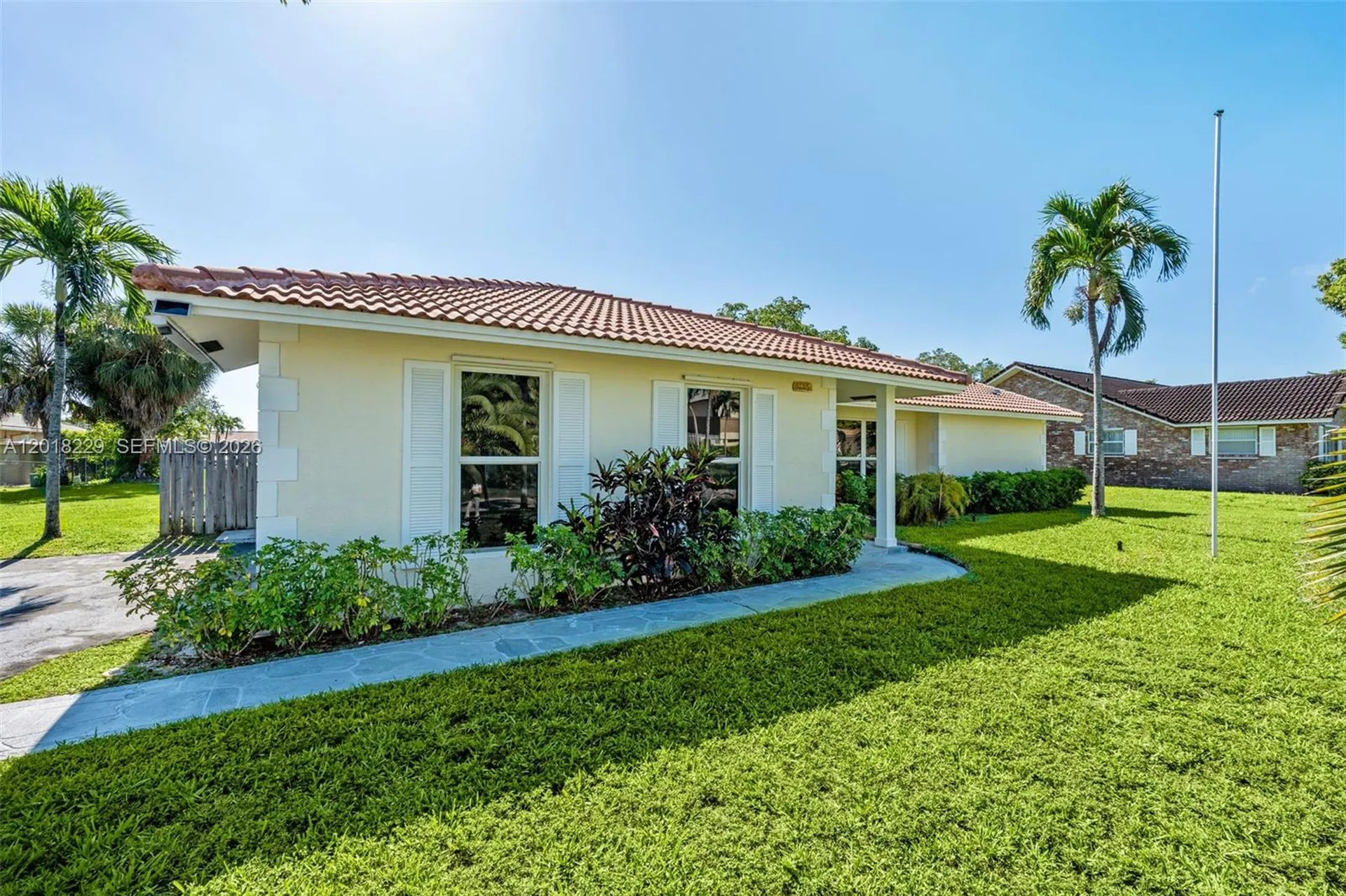 3165 NW 116 Avenue Coral Springs FL 33065