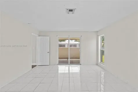 3165 NW 116 Avenue Coral Springs FL 33065