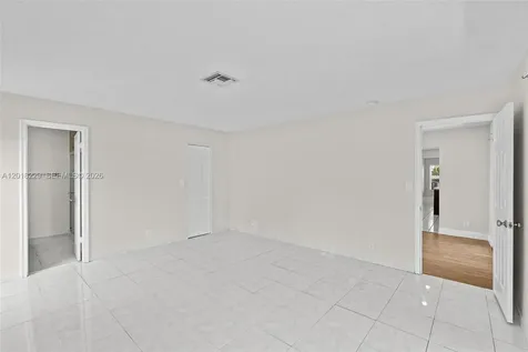 3165 NW 116 Avenue Coral Springs FL 33065