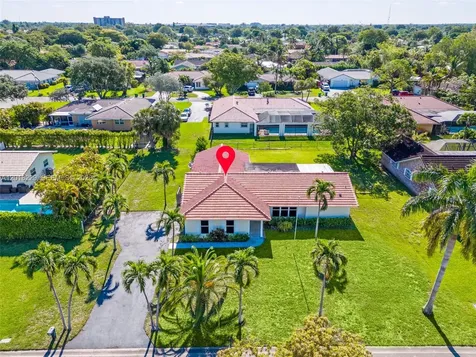 3165 NW 116 Avenue Coral Springs FL 33065