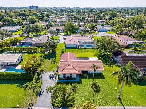 3165 NW 116 Avenue Coral Springs FL 33065