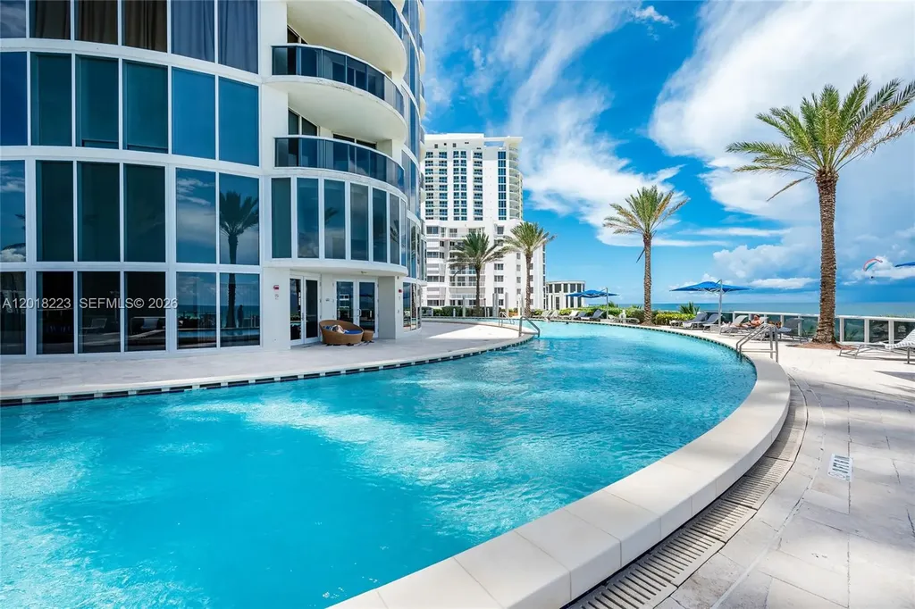 17201 Collins Avenue Sunny Isles Beach FL 33160