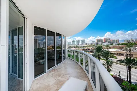 17201 Collins Avenue Sunny Isles Beach FL 33160