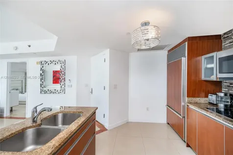 17201 Collins Avenue Sunny Isles Beach FL 33160
