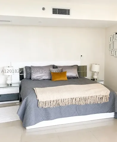 17201 Collins Avenue Sunny Isles Beach FL 33160