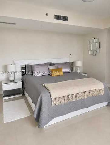 17201 Collins Avenue Sunny Isles Beach FL 33160
