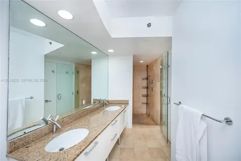 17201 Collins Avenue Sunny Isles Beach FL 33160
