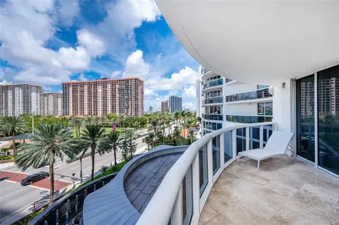 17201 Collins Avenue Sunny Isles Beach FL 33160