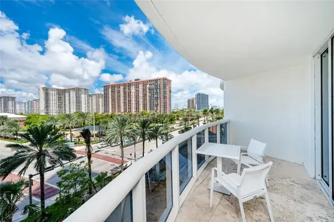 17201 Collins Avenue Sunny Isles Beach FL 33160