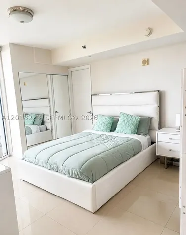 17201 Collins Avenue Sunny Isles Beach FL 33160
