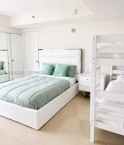 17201 Collins Avenue Sunny Isles Beach FL 33160