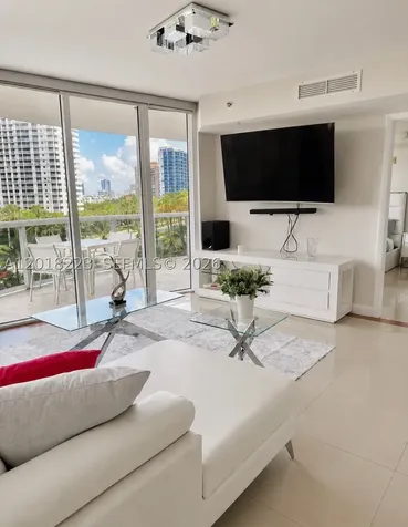 17201 Collins Avenue Sunny Isles Beach FL 33160