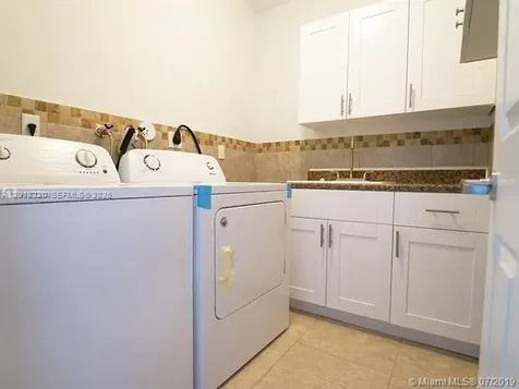7738 NW 5th Street Plantation FL 33324