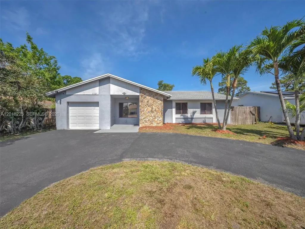 1027 SW 49th Terrace Margate FL 33068