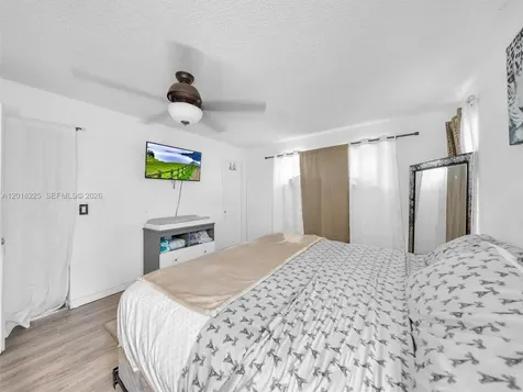 1027 SW 49th Terrace Margate FL 33068
