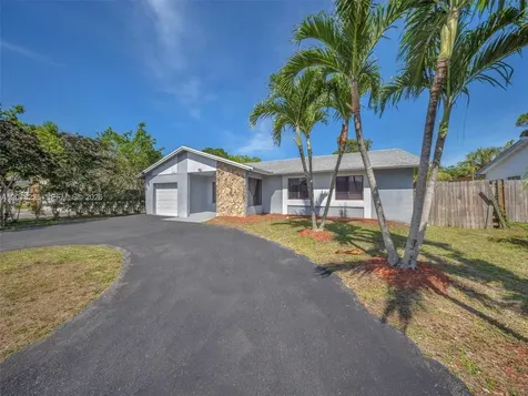 1027 SW 49th Terrace Margate FL 33068