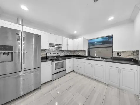 1027 SW 49th Terrace Margate FL 33068