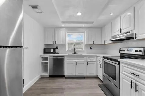 7958 SW 6th Street North Lauderdale FL 33068