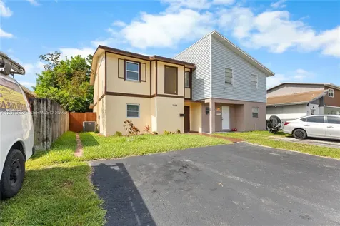 7958 SW 6th Street North Lauderdale FL 33068