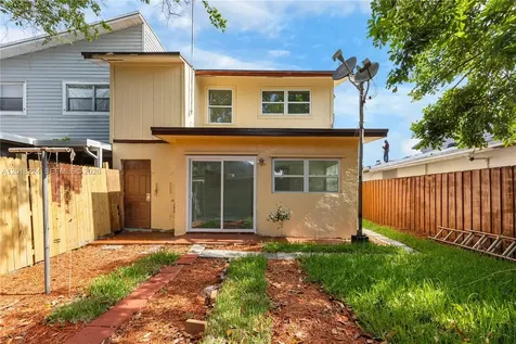 7958 SW 6th Street North Lauderdale FL 33068